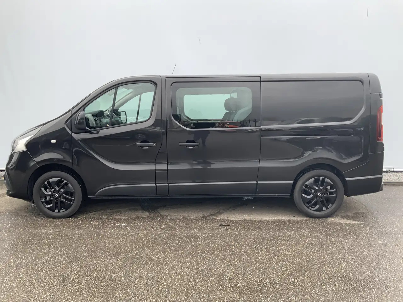 Renault Trafic 1.6 dCi T29 L2H1 Dub Cab 5 Zits Airco Cruise Navi - Furgoneta combi: foto 3 Renault Trafic 1.6 dCi T29 L2H1 Dub Cab 5 Zits Airco Cruise Navi - Furgoneta combi: foto 3