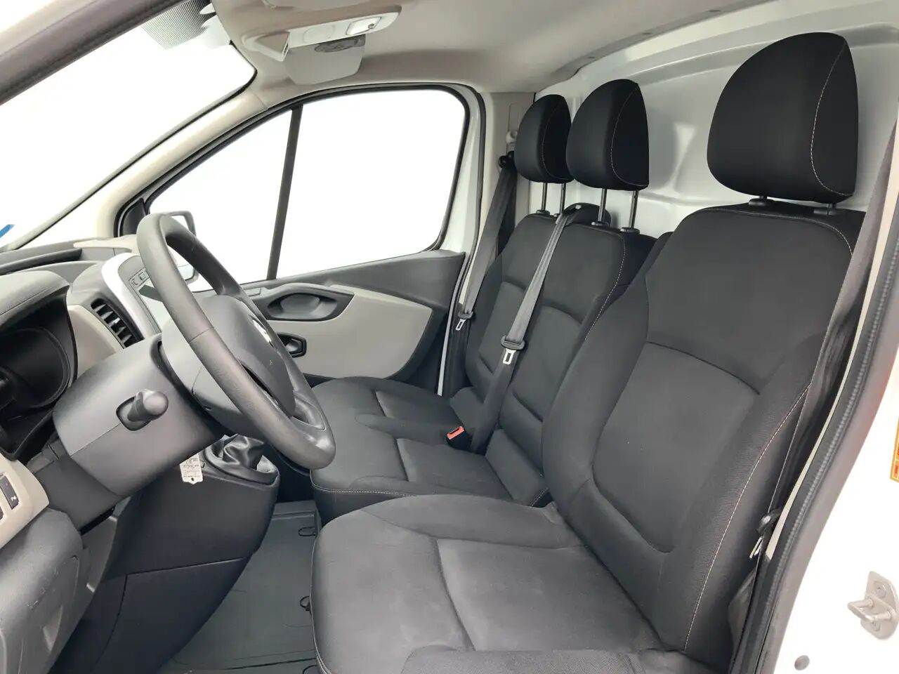 Renault Trafic 1.6 dCi T29 L2H1 Koelauto Werkt 100% .Cruise Airco - Frigorífico furgoneta: foto 4 Renault Trafic 1.6 dCi T29 L2H1 Koelauto Werkt 100% .Cruise Airco - Frigorífico furgoneta: foto 4