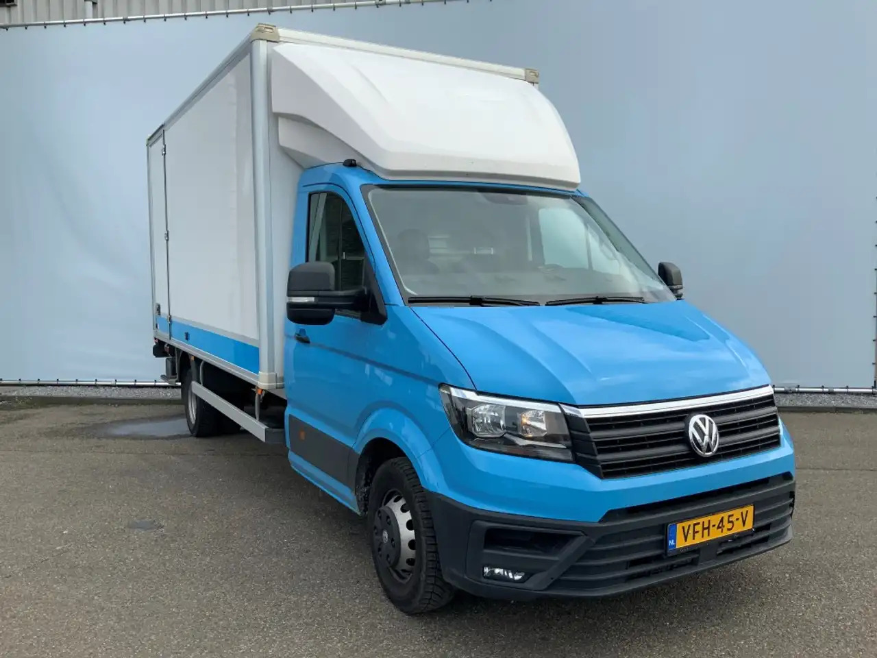 Volkswagen Crafter 35 2.0 TDI L4 Meubelbak & Lift Automaat Airco Crui - Furgoneta: foto 2 Volkswagen Crafter 35 2.0 TDI L4 Meubelbak & Lift Automaat Airco Crui - Furgoneta: foto 2