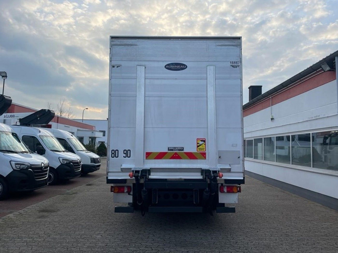 MAN TGL 10.220 Doka Tiefkühlkoffer LBW 1.5t - Frigorífico camión: foto 5 MAN TGL 10.220 Doka Tiefkühlkoffer LBW 1.5t - Frigorífico camión: foto 5