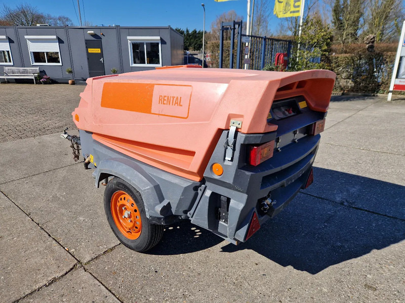 Atlas-Copco XAS57 in nette staat - Compresor de aire: foto 1 Atlas-Copco XAS57 in nette staat - Compresor de aire: foto 1