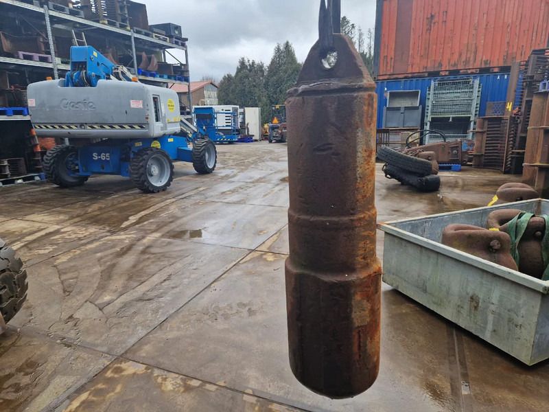 Diversen stalen sloopkogels / beulen - Cizalla de demolición para Maquinaria de construcción: foto 4 Diversen stalen sloopkogels / beulen - Cizalla de demolición para Maquinaria de construcción: foto 4