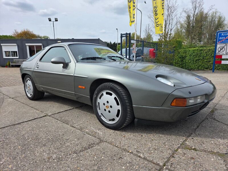 Porsche 928 S4 8-cilinder 32 kleppen - Coupé: foto 2 Porsche 928 S4 8-cilinder 32 kleppen - Coupé: foto 2
