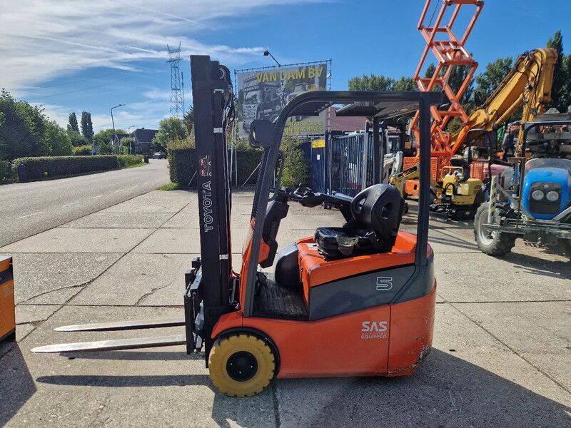 Toyota 1500 kg. elektrisch hefhoogte 5.00m. - Carretilla elevadora eléctrica: foto 1 Toyota 1500 kg. elektrisch hefhoogte 5.00m. - Carretilla elevadora eléctrica: foto 1