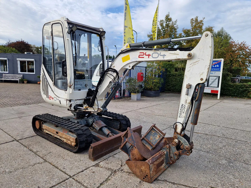 Miniexcavadora WACKER NEUSON 2404RD kan op een berghelling werken: foto 20
