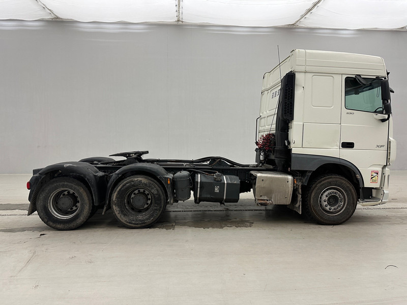 DAF XF 530 Space Cab - 6x4 - Cabeza tractora: foto 4 DAF XF 530 Space Cab - 6x4 - Cabeza tractora: foto 4