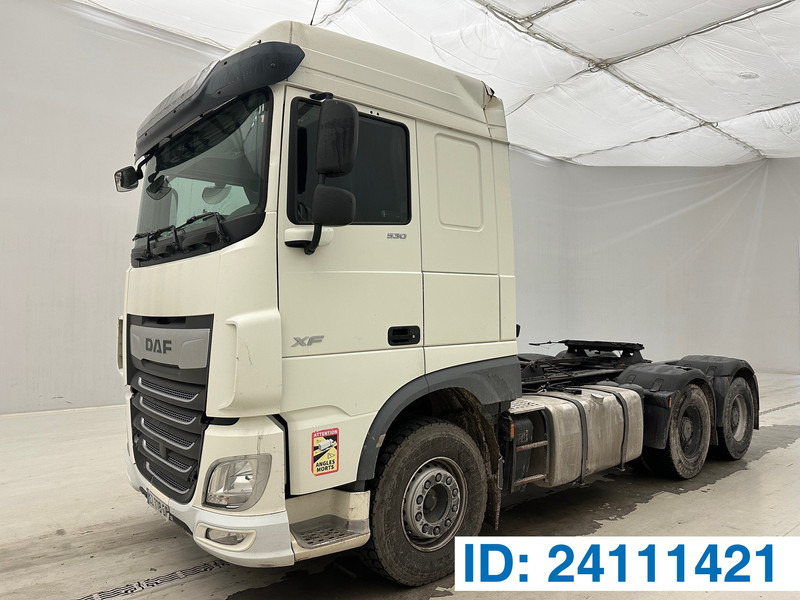 DAF XF 530 Space Cab - 6x4 - Cabeza tractora: foto 1 DAF XF 530 Space Cab - 6x4 - Cabeza tractora: foto 1