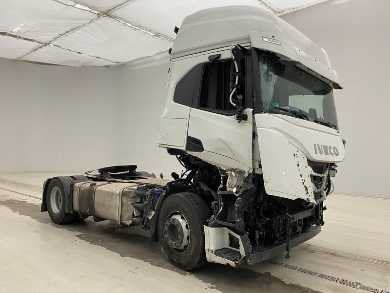Iveco S-WAY 460 - Cabeza tractora: foto 3 Iveco S-WAY 460 - Cabeza tractora: foto 3