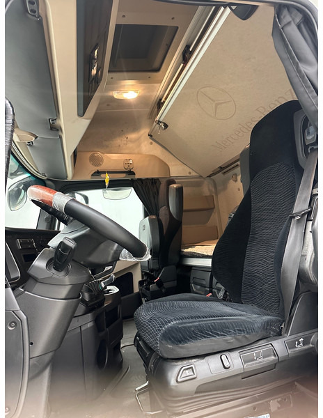 Cabeza tractora Mercedes-Benz Actros 1842: foto 10