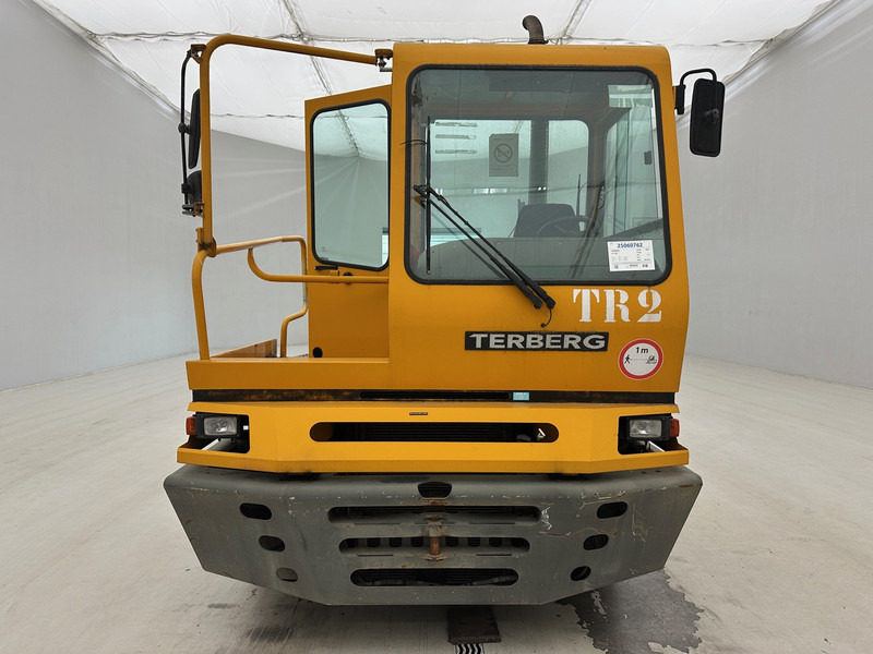 Terberg Terminal tractor - Cabeza tractora: foto 2 Terberg Terminal tractor - Cabeza tractora: foto 2