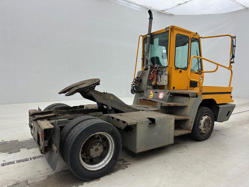 Terberg Terminal tractor - Cabeza tractora: foto 4 Terberg Terminal tractor - Cabeza tractora: foto 4