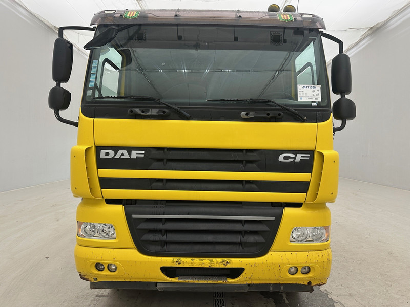 DAF CF85.360* - Cisterna camión: foto 2 DAF CF85.360* - Cisterna camión: foto 2
