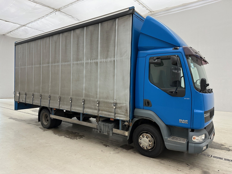 DAF LF45.150 - Camión lona: foto 3 DAF LF45.150 - Camión lona: foto 3