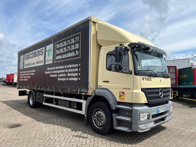 Mercedes-Benz Axor 1828 - Camión lona: foto 3 Mercedes-Benz Axor 1828 - Camión lona: foto 3