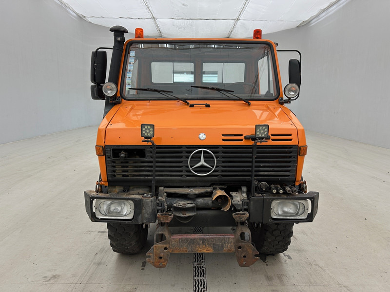 Mercedes-Benz Unimog U427 - 4x4 - Volquete camión: foto 2 Mercedes-Benz Unimog U427 - 4x4 - Volquete camión: foto 2