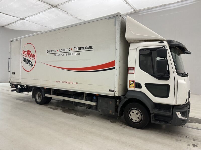 Renault D12.250 - Camión caja cerrada: foto 3 Renault D12.250 - Camión caja cerrada: foto 3