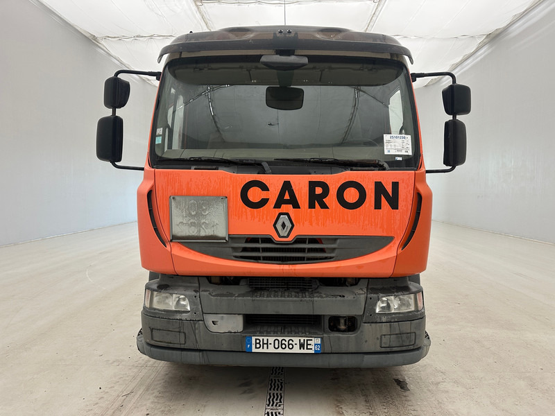 Renault Midlum 300 DXi - Cisterna camión: foto 2 Renault Midlum 300 DXi - Cisterna camión: foto 2