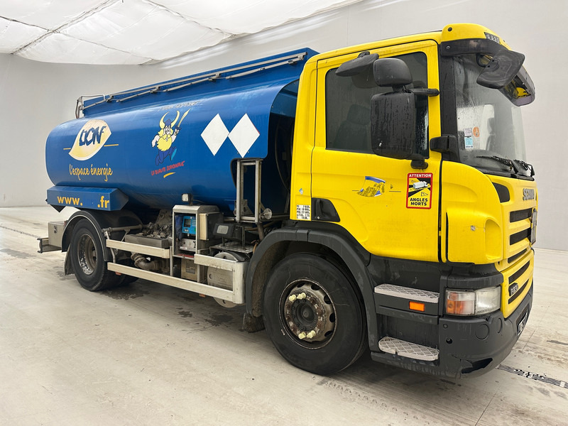 Scania P230 - Cisterna camión: foto 4 Scania P230 - Cisterna camión: foto 4