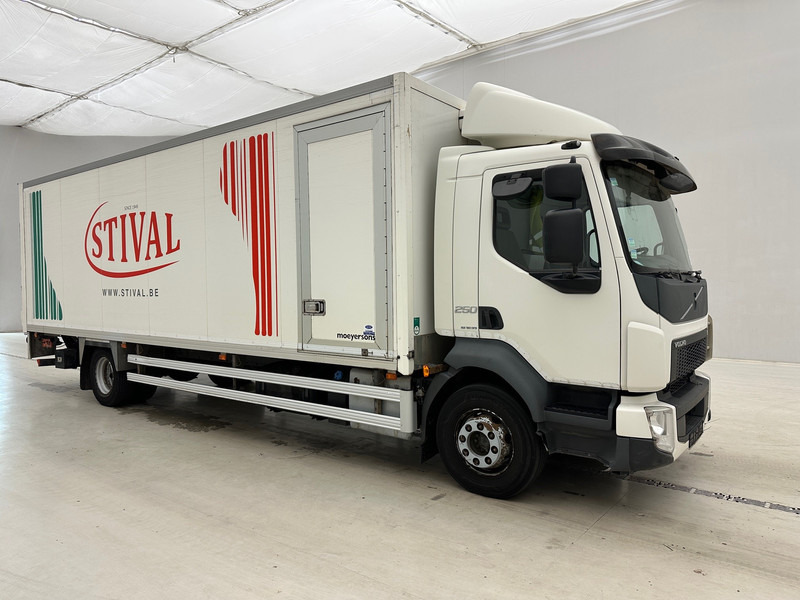 Volvo FL 250 - Frigorífico camión: foto 3 Volvo FL 250 - Frigorífico camión: foto 3