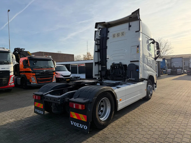 Volvo FH 500 Globetrotter Euro 6 - Cabeza tractora: foto 4 Volvo FH 500 Globetrotter Euro 6 - Cabeza tractora: foto 4