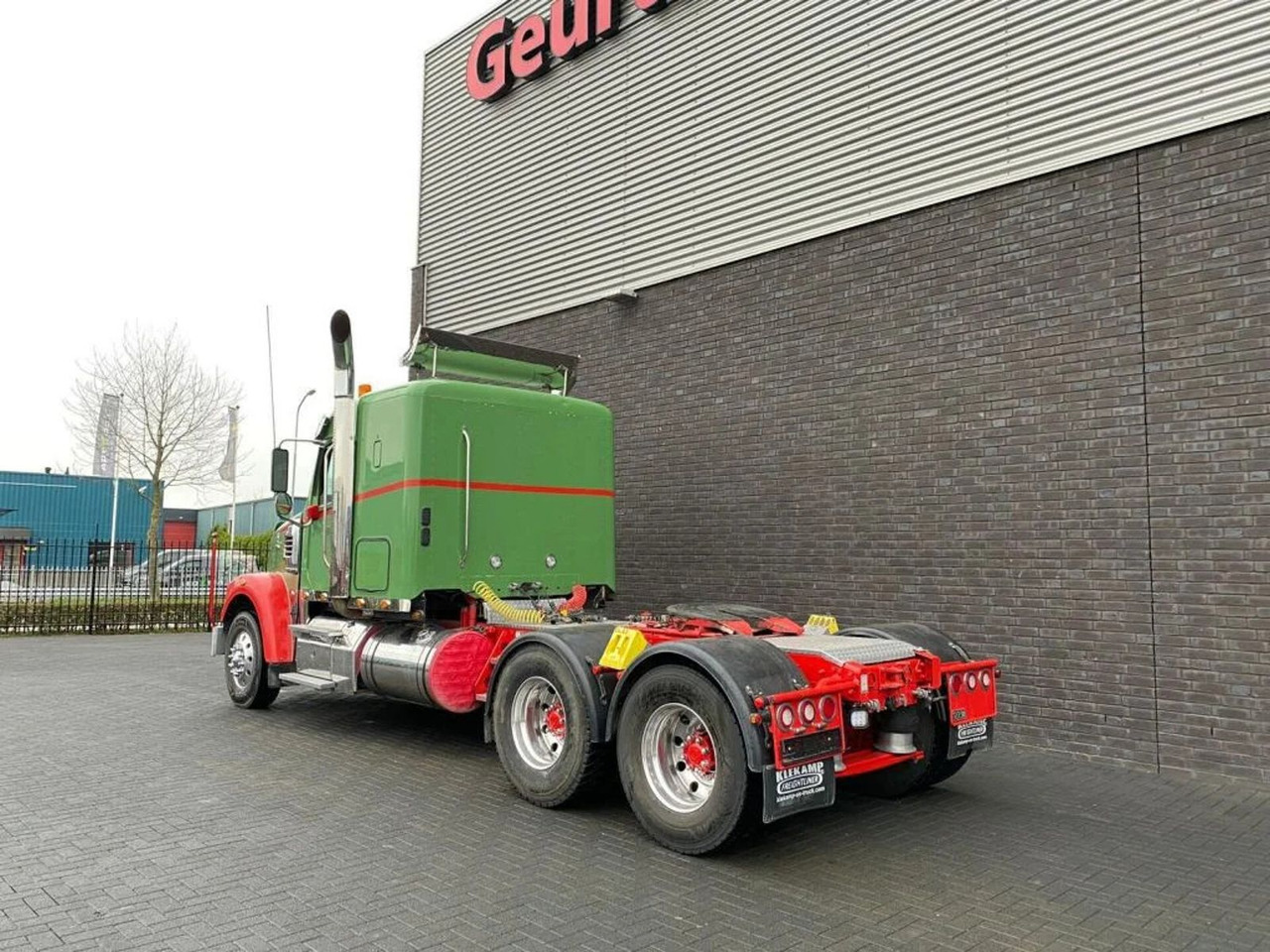 Freightliner CORONADA 6X4 EURO 6 TREKKER/TRACTOR/SATTELZUGMAS - Cabeza tractora: foto 3 Freightliner CORONADA 6X4 EURO 6 TREKKER/TRACTOR/SATTELZUGMAS - Cabeza tractora: foto 3