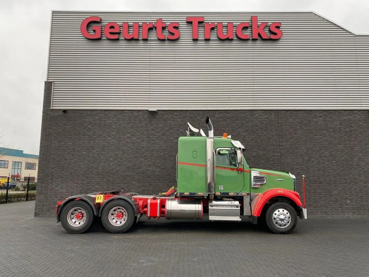 Freightliner CORONADA 6X4 EURO 6 TREKKER/TRACTOR/SATTELZUGMAS - Cabeza tractora: foto 4 Freightliner CORONADA 6X4 EURO 6 TREKKER/TRACTOR/SATTELZUGMAS - Cabeza tractora: foto 4