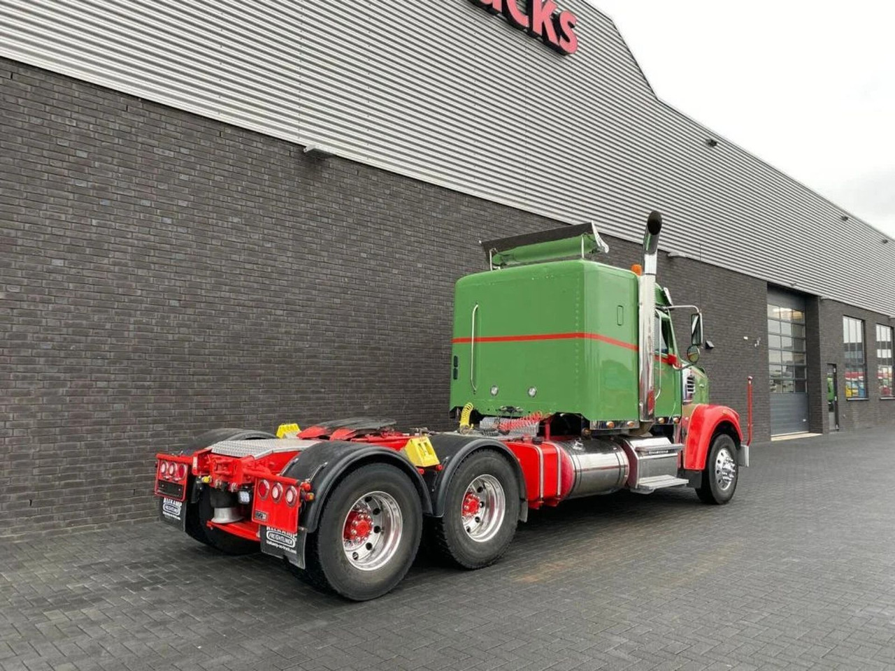 Freightliner CORONADA 6X4 EURO 6 TREKKER/TRACTOR/SATTELZUGMAS - Cabeza tractora: foto 5 Freightliner CORONADA 6X4 EURO 6 TREKKER/TRACTOR/SATTELZUGMAS - Cabeza tractora: foto 5