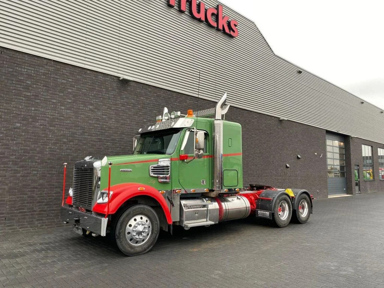 Freightliner CORONADA 6X4 EURO 6 TREKKER/TRACTOR/SATTELZUGMAS - Cabeza tractora: foto 2 Freightliner CORONADA 6X4 EURO 6 TREKKER/TRACTOR/SATTELZUGMAS - Cabeza tractora: foto 2