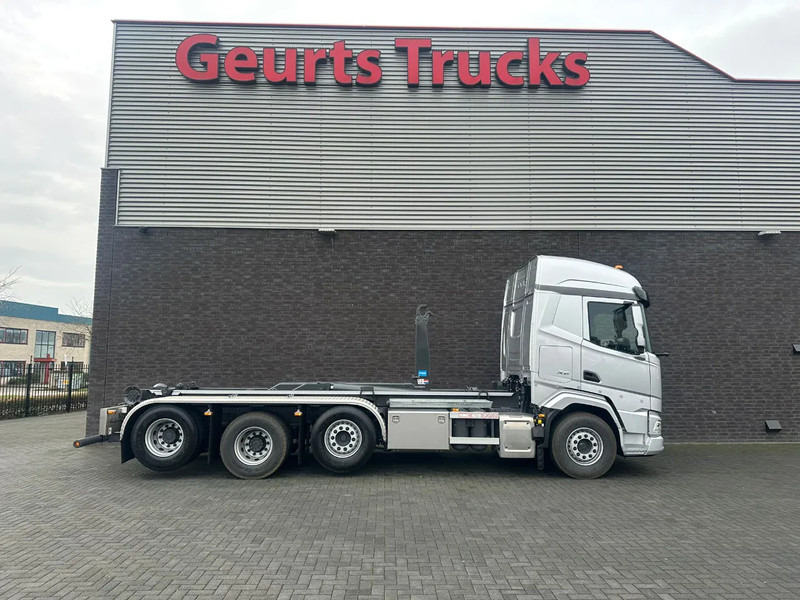 DAF XF 530 8X2 TRIPLE VDL S-30-6700 HAAKARMSYSTEEM/ABROLLKIPPER/HOOKLIFT/NIEUW/NEW - Multibasculante camión: foto 4 DAF XF 530 8X2 TRIPLE VDL S-30-6700 HAAKARMSYSTEEM/ABROLLKIPPER/HOOKLIFT/NIEUW/NEW - Multibasculante camión: foto 4