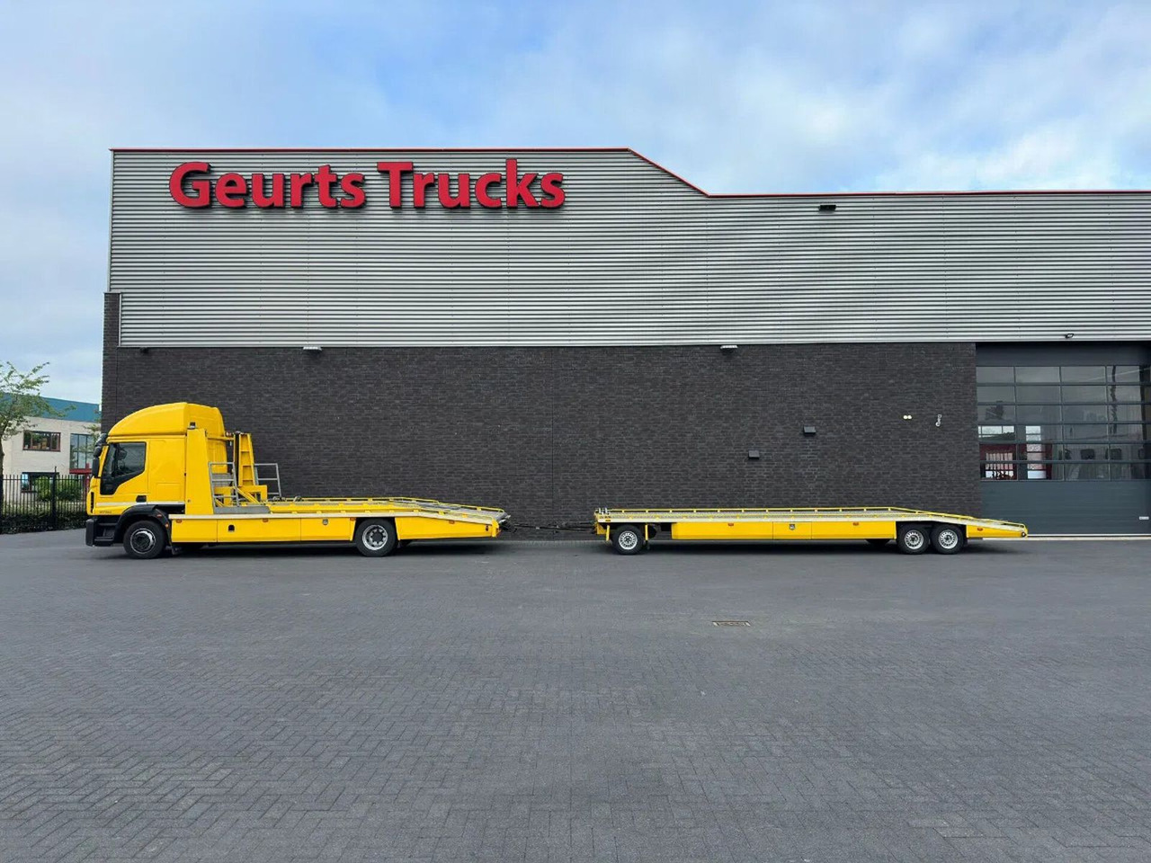 Iveco EuroCargo 120 -280 4X2 WITTEVEEN AUTOTRANSPORTER - Portavehículos camión: foto 3 Iveco EuroCargo 120 -280 4X2 WITTEVEEN AUTOTRANSPORTER - Portavehículos camión: foto 3