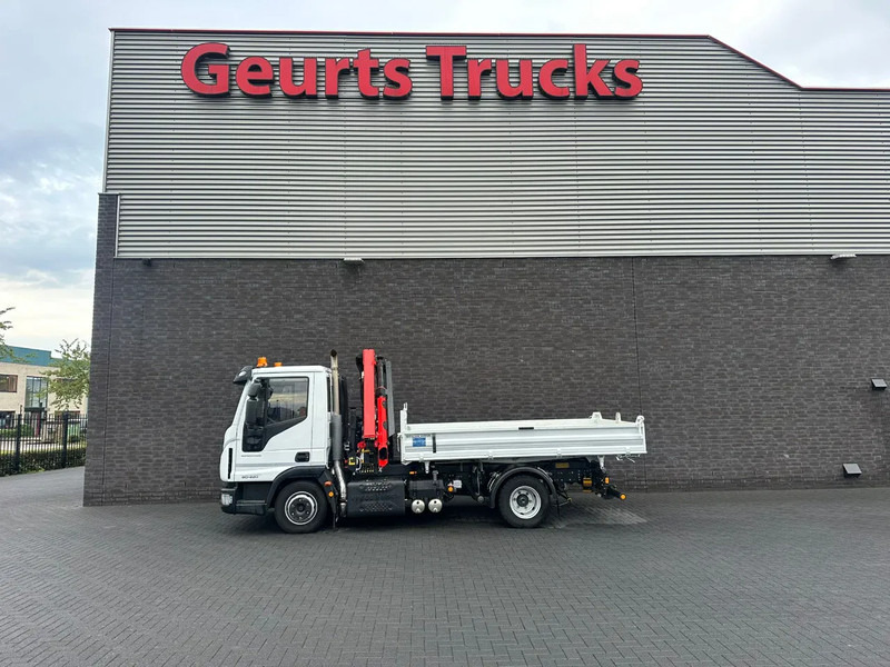 Iveco Eurocargo 80-220 - Volquete camión, Camión grúa: foto 4 Iveco Eurocargo 80-220 - Volquete camión, Camión grúa: foto 4