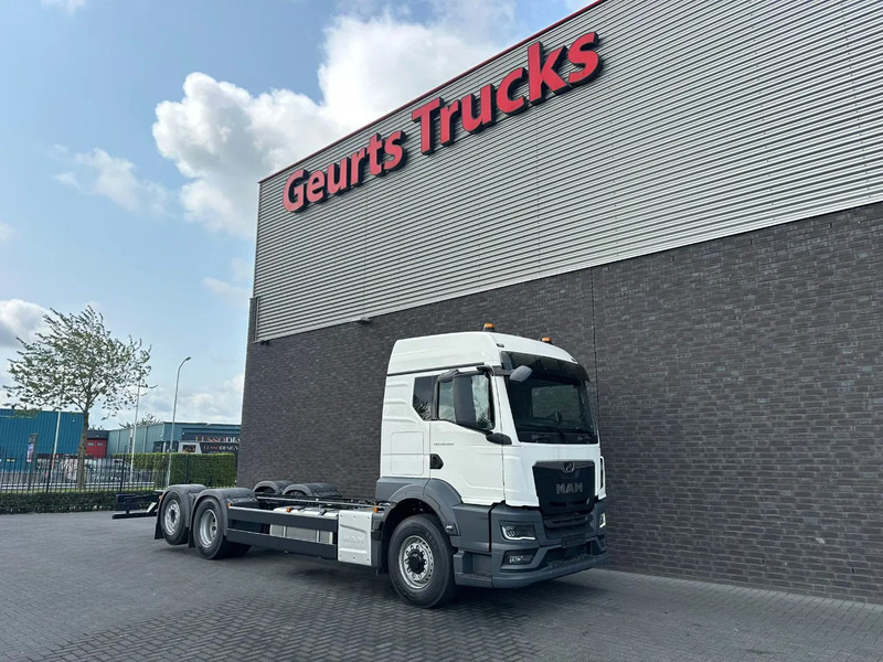 MAN TGS 26.520 6X2H-4 BL CH HYDRO DRIVE CHASSIS CABINE (NIEUW) - Chasis camión: foto 5 MAN TGS 26.520 6X2H-4 BL CH HYDRO DRIVE CHASSIS CABINE (NIEUW) - Chasis camión: foto 5