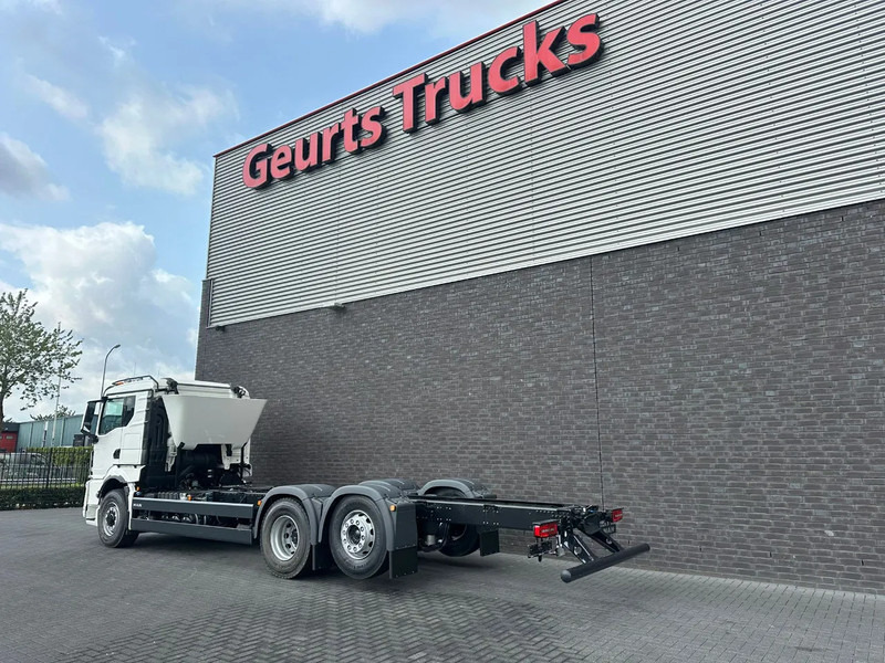 MAN TGS 26.520 6X2H-4 BL CH HYDRO DRIVE CHASSIS CABINE (NIEUW) - Chasis camión: foto 3 MAN TGS 26.520 6X2H-4 BL CH HYDRO DRIVE CHASSIS CABINE (NIEUW) - Chasis camión: foto 3