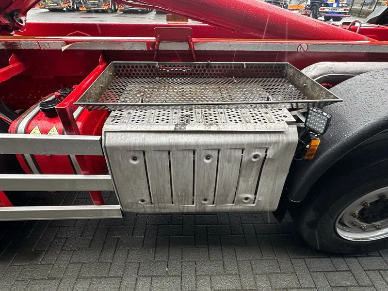 Leasing financiero de Mercedes-Benz Arocs 8X4 VDL S-30-6600 HAAKARMSYSTEEM/ABROLLKIPPER/HOOKLIFT leasing Mercedes-Benz Arocs 8X4 VDL S-30-6600 HAAKARMSYSTEEM/ABROLLKIPPER/HOOKLIFT: foto 15 Leasing financiero de Mercedes-Benz Arocs 8X4 VDL S-30-6600 HAAKARMSYSTEEM/ABROLLKIPPER/HOOKLIFT leasing Mercedes-Benz Arocs 8X4 VDL S-30-6600 HAAKARMSYSTEEM/ABROLLKIPPER/HOOKLIFT: foto 15