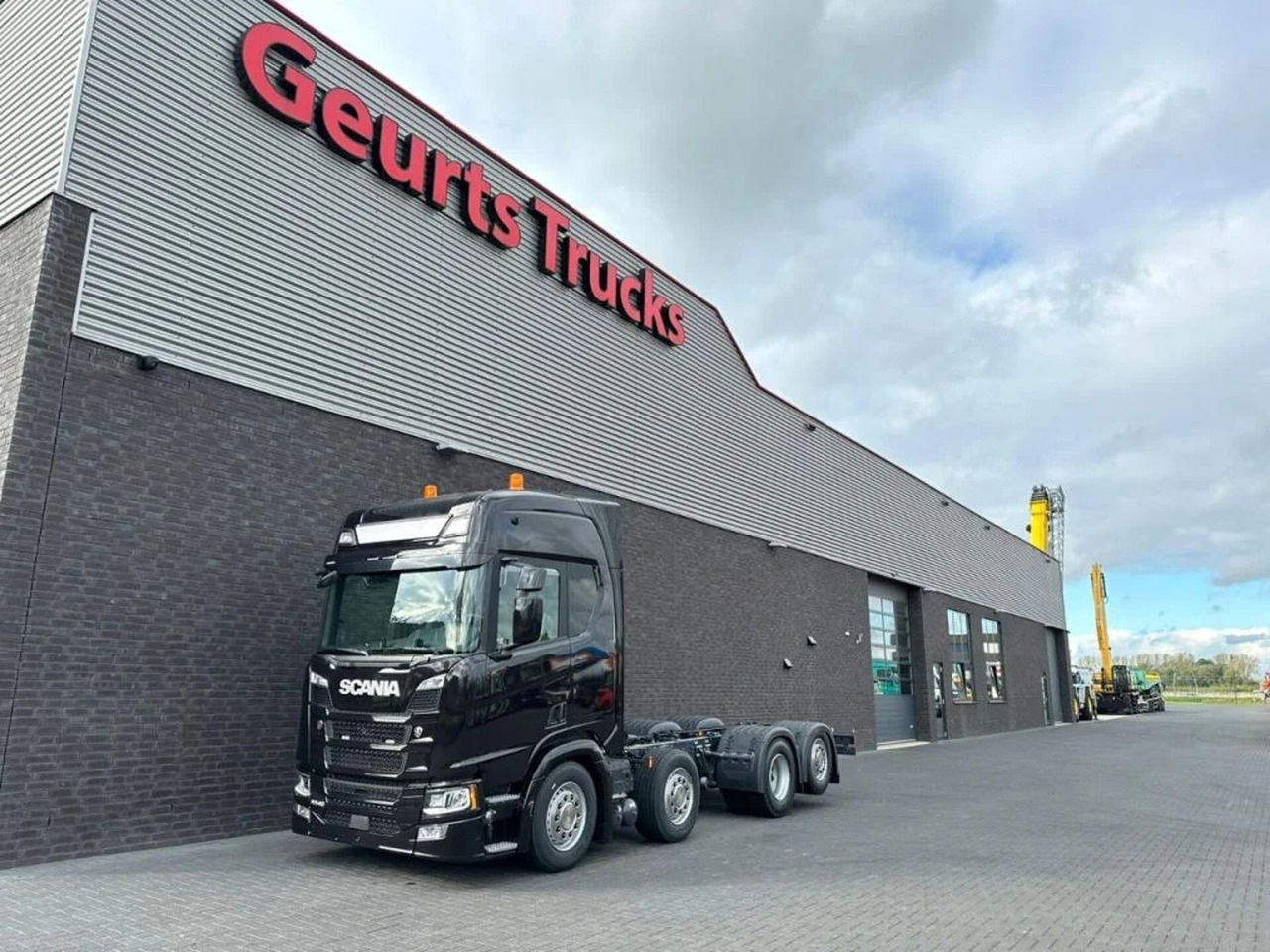 Scania R540 NGS 8X2 CHASSIS NIEUW/NEUE/NEW FULL OPTIONS - Chasis camión: foto 2 Scania R540 NGS 8X2 CHASSIS NIEUW/NEUE/NEW FULL OPTIONS - Chasis camión: foto 2