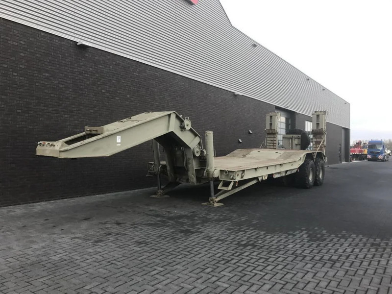 Trabosa 2 AXEL HEAVY DUTY LOWLOADER TANK TRANSPORT - Góndola rebajadas semirremolque: foto 2 Trabosa 2 AXEL HEAVY DUTY LOWLOADER TANK TRANSPORT - Góndola rebajadas semirremolque: foto 2