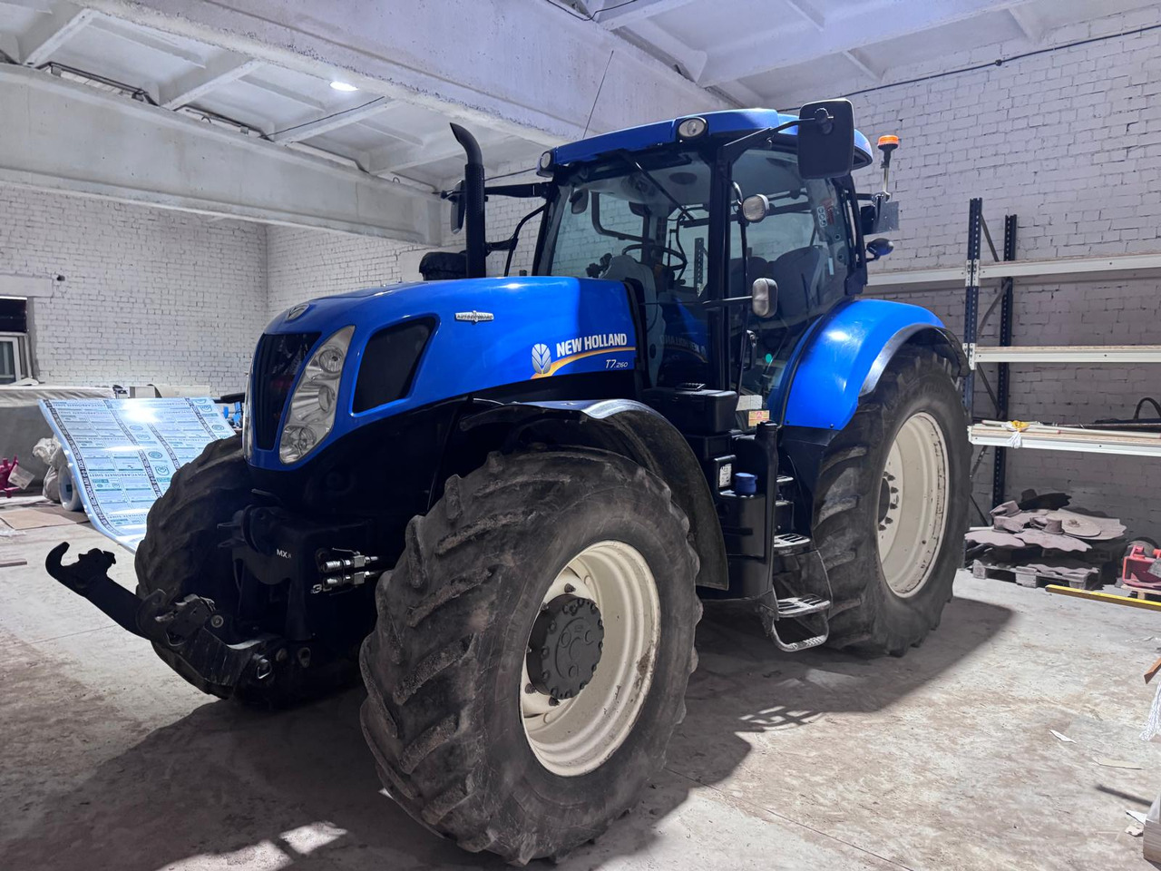 NEW HOLLAND T7.260 - Tractor: foto 1 NEW HOLLAND T7.260 - Tractor: foto 1