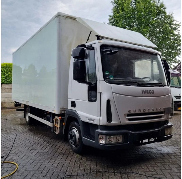 Iveco ML75 E18 manual gearbox..... 180 pk met laadklep - Camión caja cerrada: foto 1 Iveco ML75 E18 manual gearbox..... 180 pk met laadklep - Camión caja cerrada: foto 1