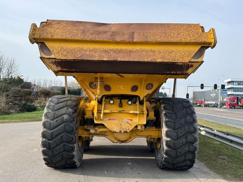 BELL B45E 6x6 - Dúmper articulado: foto 4 BELL B45E 6x6 - Dúmper articulado: foto 4