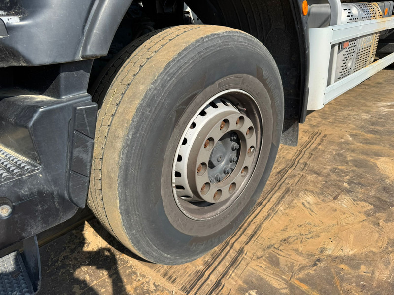 Camión, Camión grúa Iveco TRAKKER AD260T36: foto 19