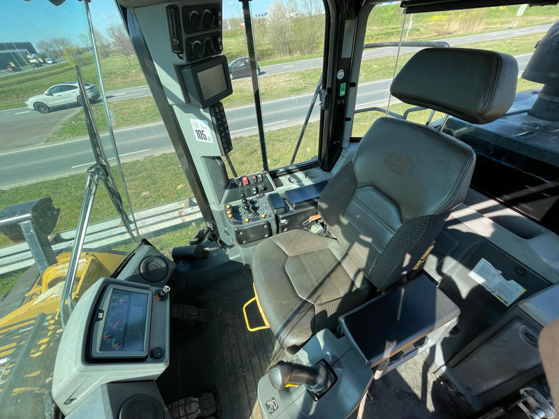 Cargadora de ruedas Caterpillar 972M XE - CE / new tires / new bucket edge: foto 11