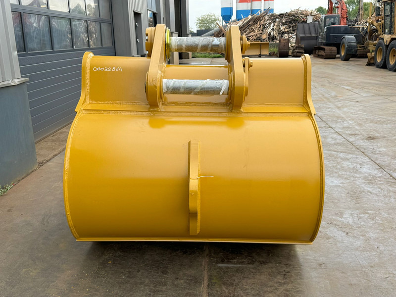 Caterpillar CAT 349 BUCKET TB linkage (66-IN X 2.81-CU M,7 teeth) - Cazo: foto 4 Caterpillar CAT 349 BUCKET TB linkage (66-IN X 2.81-CU M,7 teeth) - Cazo: foto 4