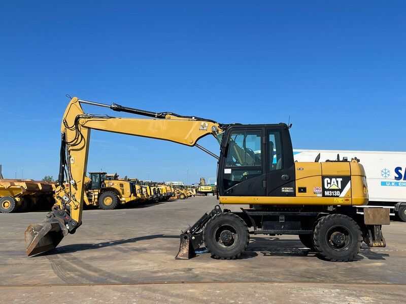 Caterpillar M313D VA - Outriggers + Blade - Excavadora de ruedas: foto 5 Caterpillar M313D VA - Outriggers + Blade - Excavadora de ruedas: foto 5