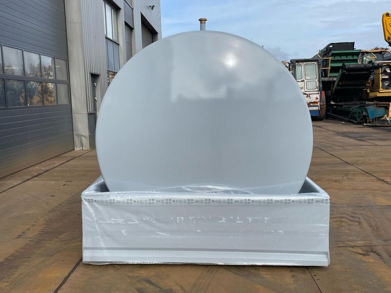 Emiliana Serbatoi TF9/50 9000Ltr fuel tank - Coche: foto 5 Emiliana Serbatoi TF9/50 9000Ltr fuel tank - Coche: foto 5