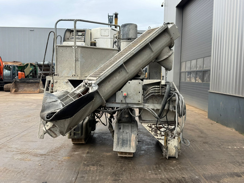 GOMACO GT3400 Concrete Slipform Paver - Pavimentadora de asfalto: foto 5 GOMACO GT3400 Concrete Slipform Paver - Pavimentadora de asfalto: foto 5
