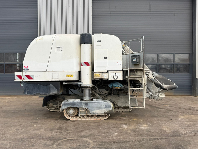 GOMACO GT3400 Concrete Slipform Paver - Pavimentadora de asfalto: foto 1 GOMACO GT3400 Concrete Slipform Paver - Pavimentadora de asfalto: foto 1