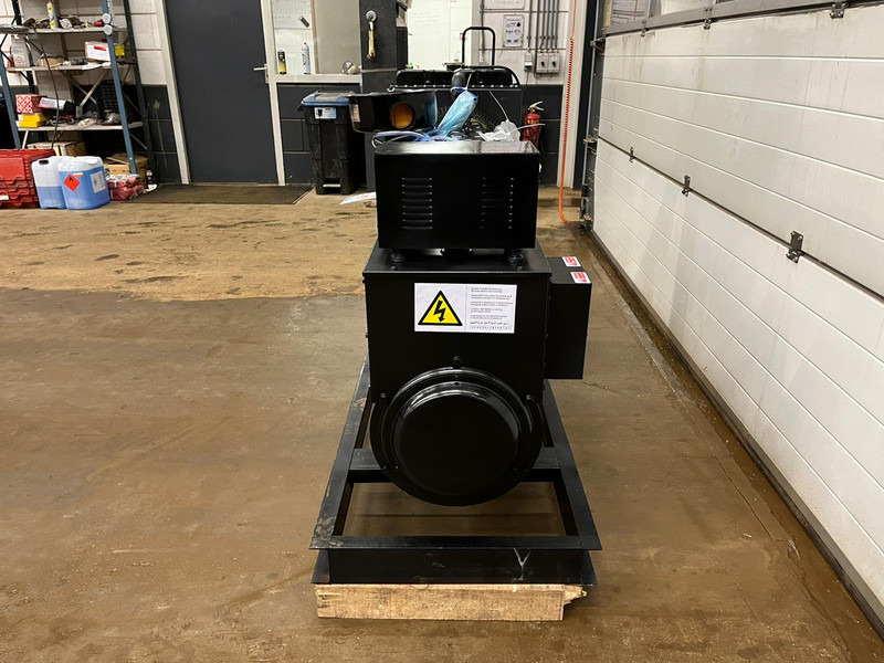 Giga power 37.5 KVA Open generator set - LT-W30GF - Generador industriale: foto 4 Giga power 37.5 KVA Open generator set - LT-W30GF - Generador industriale: foto 4