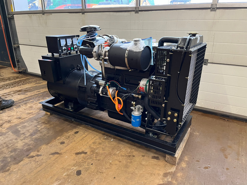 Giga power 62.5KVA Open set - LT-W50-GF - Generador industriale: foto 2 Giga power 62.5KVA Open set - LT-W50-GF - Generador industriale: foto 2