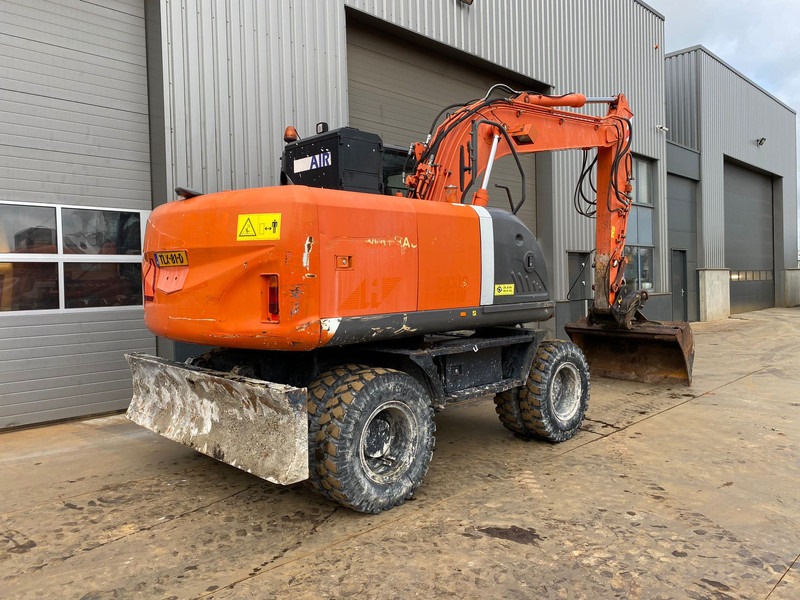 Hitachi ZX140W-3 - Excavadora de ruedas: foto 5 Hitachi ZX140W-3 - Excavadora de ruedas: foto 5