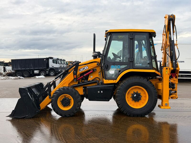 JCB 3DX 4x4 Telescopic boom, 6-1 bucket, AC Cabin Hammerlines - Retroexcavadora: foto 1 JCB 3DX 4x4 Telescopic boom, 6-1 bucket, AC Cabin Hammerlines - Retroexcavadora: foto 1
